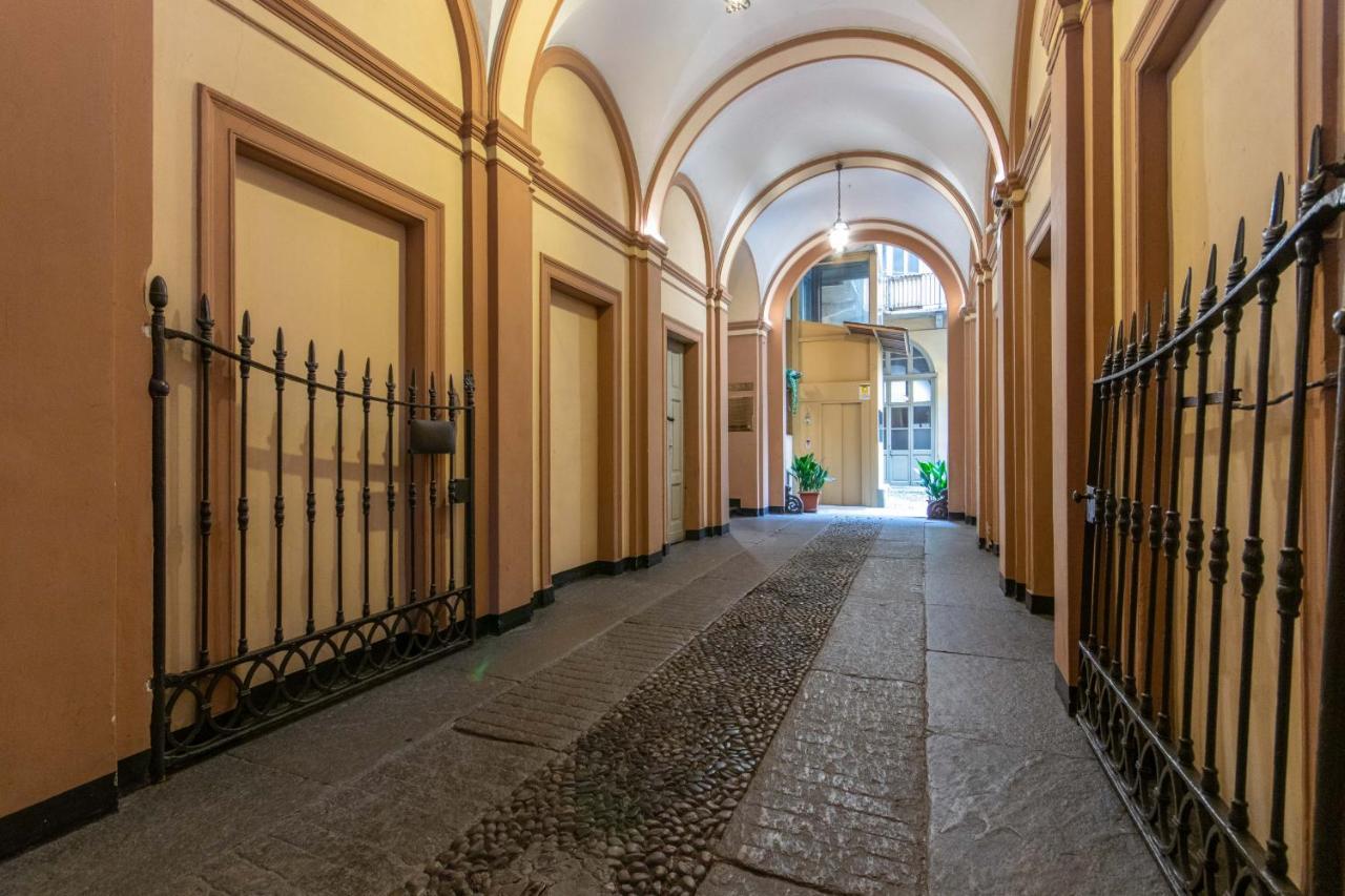 Studio In Piazza Della Consolata By Wonderful Italy Apartamento Turín Exterior foto
